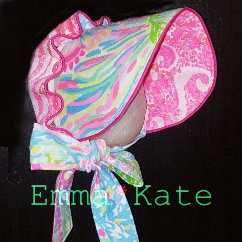 Handmade Lilly inspired REVERSIBLE bonnet